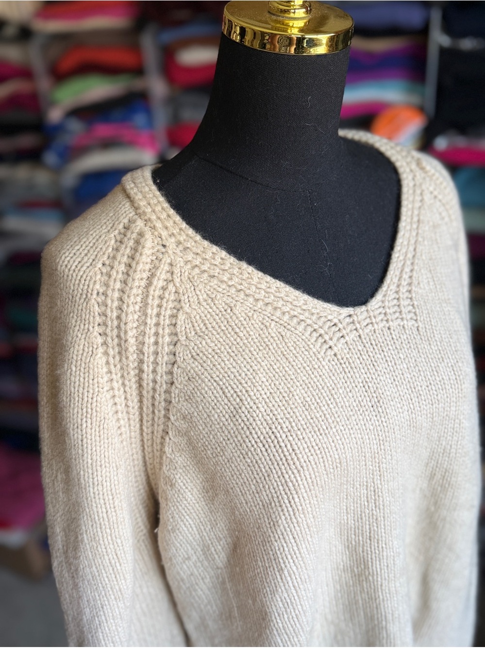 SUPER SOFT COZY Cream V-Neck Women's 95 Cashmere/5 Wool Sweater